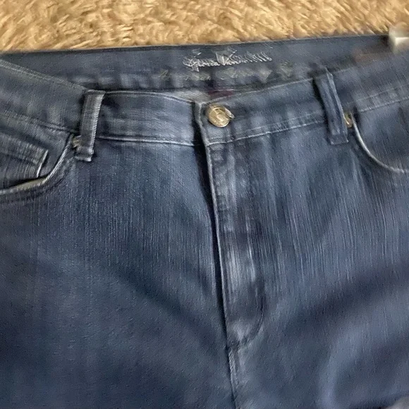 Gloria Vanderbilt Classic Blue Women's Jeans - Picture 3 of 10